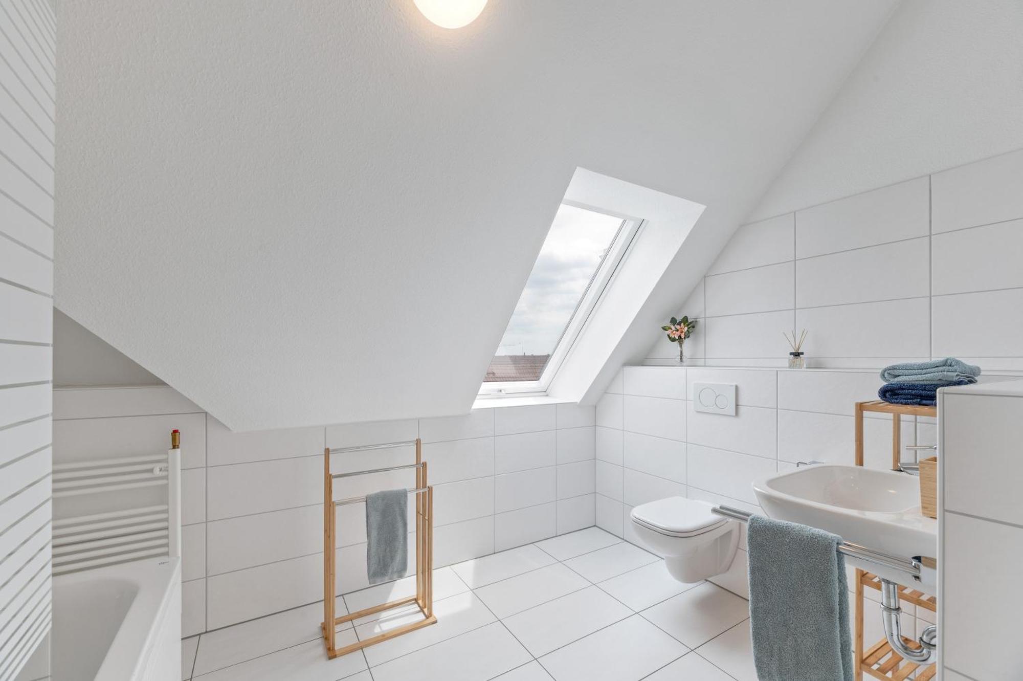 Design-Apartment - Kueche - Balkon - Tiefgarage ラインフェルデン＝エヒターディンゲン エクステリア 写真